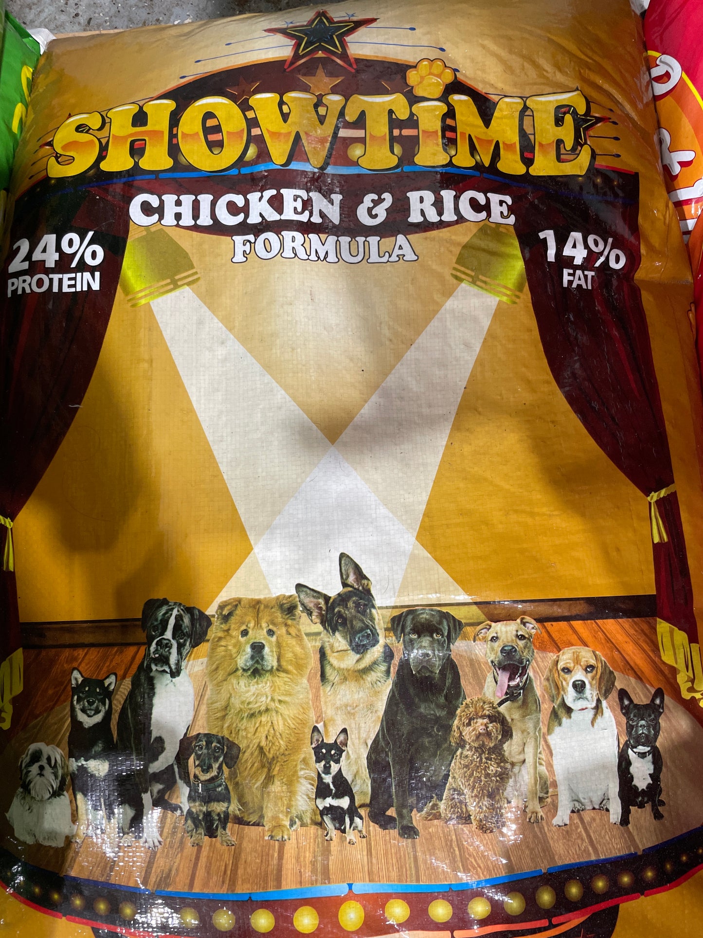 Showtime Dog Feed
